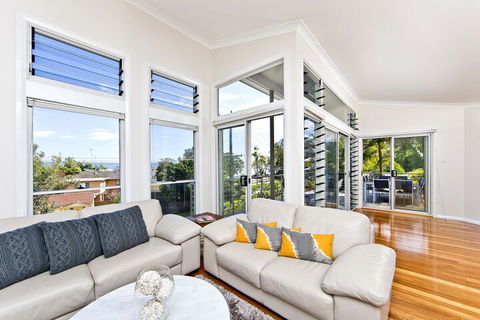 Beachside Haven Your Perfect Oasis Home - Accommodation Noosa 6