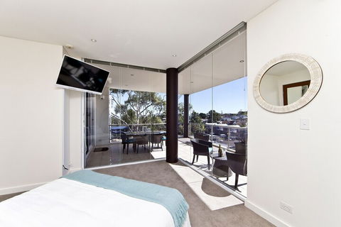 Harbourview Penthouse - Accommodation Noosa 4