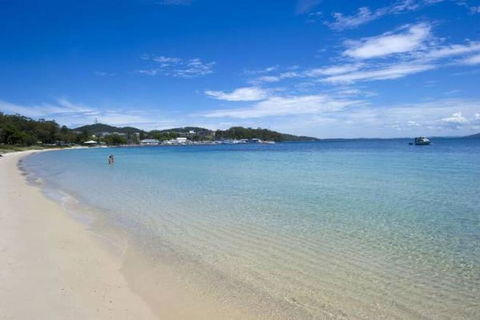 Kamillaroi Walk To Restaurants Cafes & Beach! - Accommodation Noosa 6
