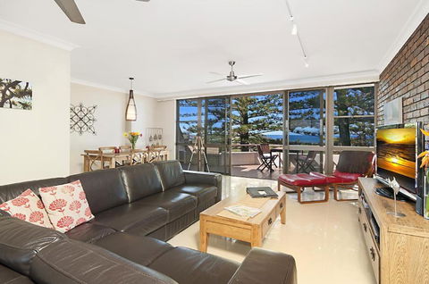 Pacific Tower Penthouse - Accommodation Noosa 1