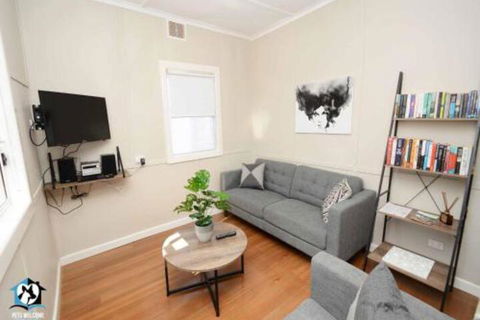 Just Renovated 2BR Cottage In Heart Of Wentworth - Accommodation Noosa 5