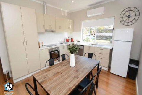 Just Renovated 2BR Cottage In Heart Of Wentworth - Accommodation Noosa 6
