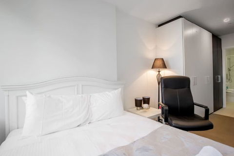Lovely Home Close To South Cross Designer Apartment - Accommodation Noosa 4