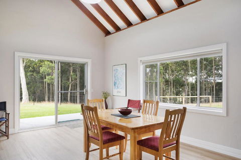 Bush Retreat With Private Pool - Accommodation Noosa 5