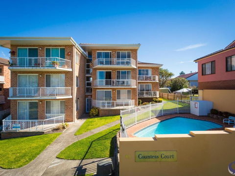 Countess Court Unit Great Ocean Views - Accommodation Noosa 4