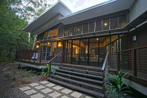 The Sanctuary - Accommodation Noosa 1