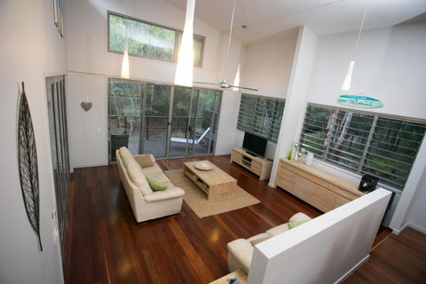 The Sanctuary - Accommodation Noosa 4