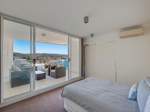 Penthouse 707 4 Bedroom Oceanview Penthouse - Accommodation Noosa 3