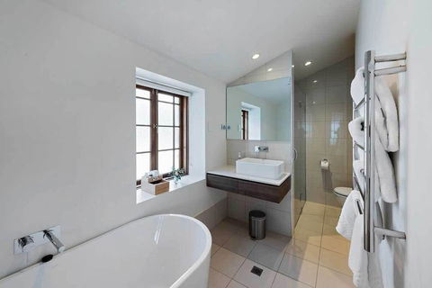Jacobs Estate Cottage - Accommodation Noosa 2