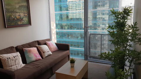 2 Bedrooms CBD FREE Tram Apartment (Melb Central China Town Queen Victoria Market Melbourne University RMIT Etc) - Accommodation Noosa 1