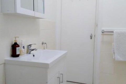 Large 5 Bedroom House With Wifi & Netflix Close To Taronga Western Plains Zoo - Accommodation Noosa 2