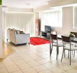 Beachside 4 with Airconditioning  Spa Bath - Accommodation Noosa