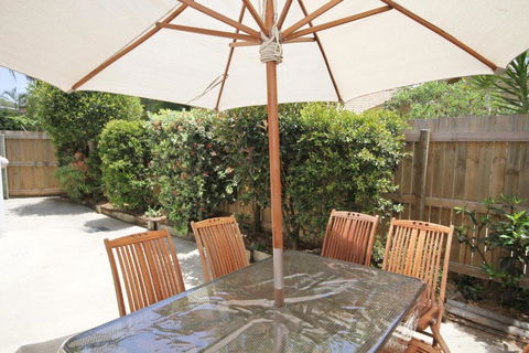 FANTASTIC HOLIDAY UNIT In A PERFECT LOCATION - Accommodation Noosa 5