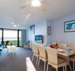 4 Harbourside 3 7 Soldiers Point Road ground floor on the waterfront - Accommodation Noosa