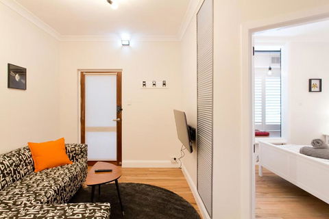 Boutique Central Apartment Vogue - Accommodation Noosa 6