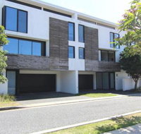 3 / 26 West Street CBD Location - Accommodation Noosa