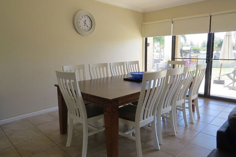 Elsinor Townhouse 10 Mulwala - Accommodation Noosa 3