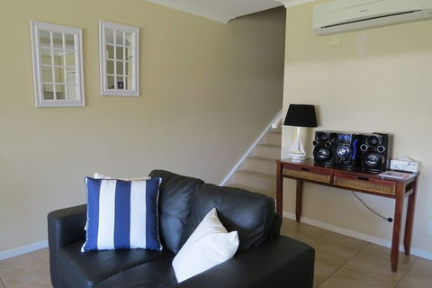 Elsinor Townhouse 10 Mulwala - Accommodation Noosa 7