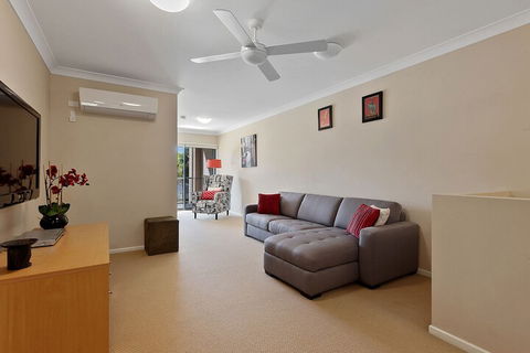 Elsinor Townhouse 6 Mulwala - Accommodation Noosa 6