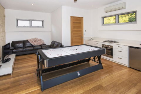 Cinque - Accommodation Noosa 5