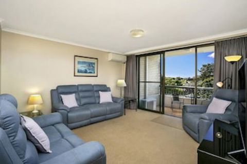 HAMP1 Bright Apartment In Cremorne - Accommodation Noosa 0