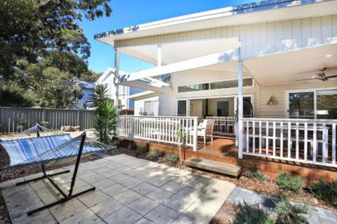 Calming Waters Pet Friendly 3 Min Walk To Beach - Accommodation Noosa 3