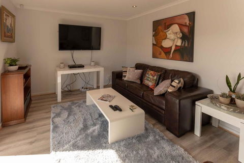 64 Marina Way Mannum - Accommodation Noosa 3