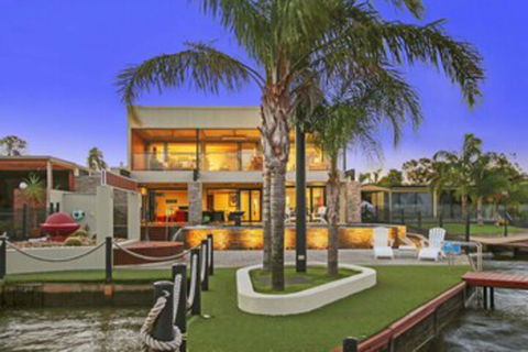 Lang Street Luxury Retreat Mulwala - Accommodation Noosa 0