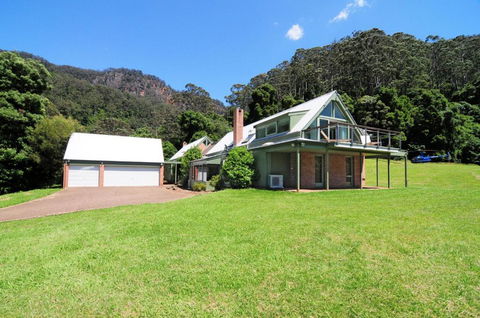 Yeola Lush Location With River Access! - Accommodation Noosa 6