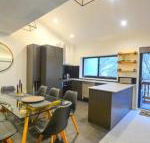Mowamba F2 - Accommodation Noosa