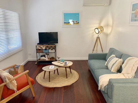 Yaringa Cottage...by The Sea - Accommodation Noosa 4