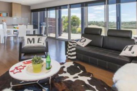 ST ANDREWS BEACH APARTMENT 4.02 - Accommodation Noosa 0