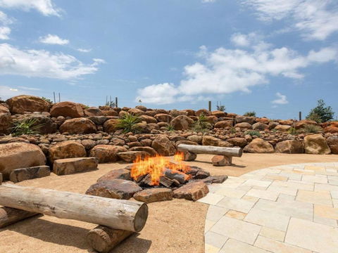 Willowview Coastal Retreat Stunning Views - Accommodation Noosa 4