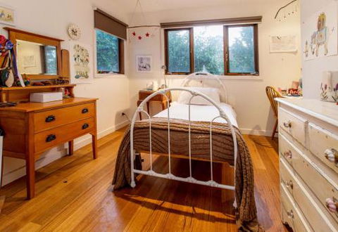 BAY VIEWS On MANNA DROMANA - Accommodation Noosa 6