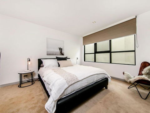 NORTH POINT RETREAT MORNINGTON - Accommodation Noosa 2