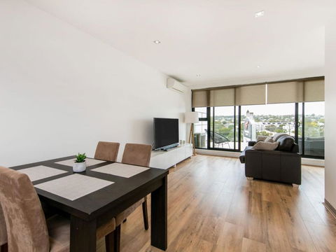 NORTH POINT RETREAT MORNINGTON - Accommodation Noosa 5