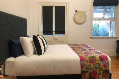 The Residence Stylish Comfort With Fireplace - Accommodation Noosa 4
