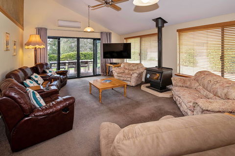 Tranquility On Troon - Accommodation Noosa 5