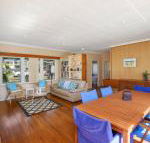 Seashells at North Avoca 10 View Street