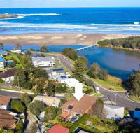 Seven Smiles riverside location  ocean views - Accommodation Noosa