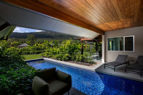 Celeste - At Funnel Bay - Accommodation Noosa 2