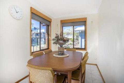 Wooroonga Crescent 9 Kioloa NSW 2539 - Accommodation Noosa 7