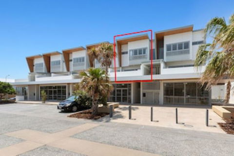 BRAND NEW OCEAN AVENUE TOWNHOUSE - Accommodation Noosa 0
