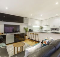 Tranquil Townhouse in Port Melbourne - Accommodation Noosa