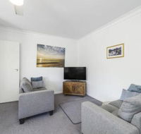 Maliblue 5 / 1 Main Street Crescent Head - Accommodation Noosa