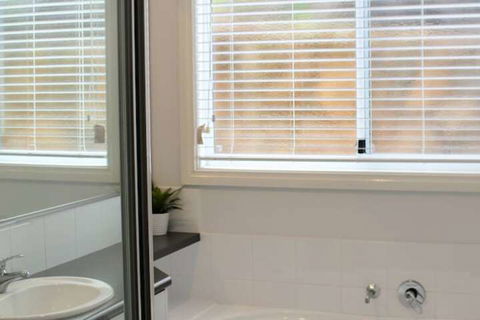 Flinders View Beach House - Accommodation Noosa 2