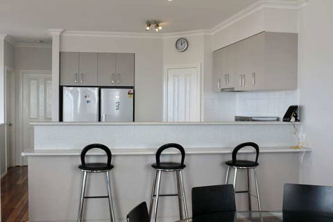 Flinders View Beach House - Accommodation Noosa 3