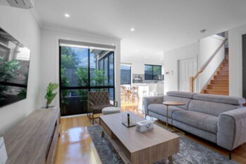 Impressive & Spacious New Townhouse@preston - Accommodation Noosa 0