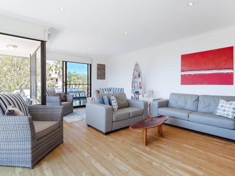 3 ENDEAVOUR 13 ONDINE CL LARGE THREE BEDROOM UNIT WITH FILTERED WATER VIEWS - Accommodation Noosa 2