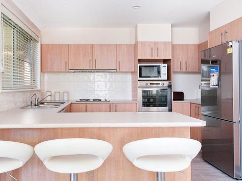 Townhouse On Tomaree 6 / 26 - Accommodation Noosa 5